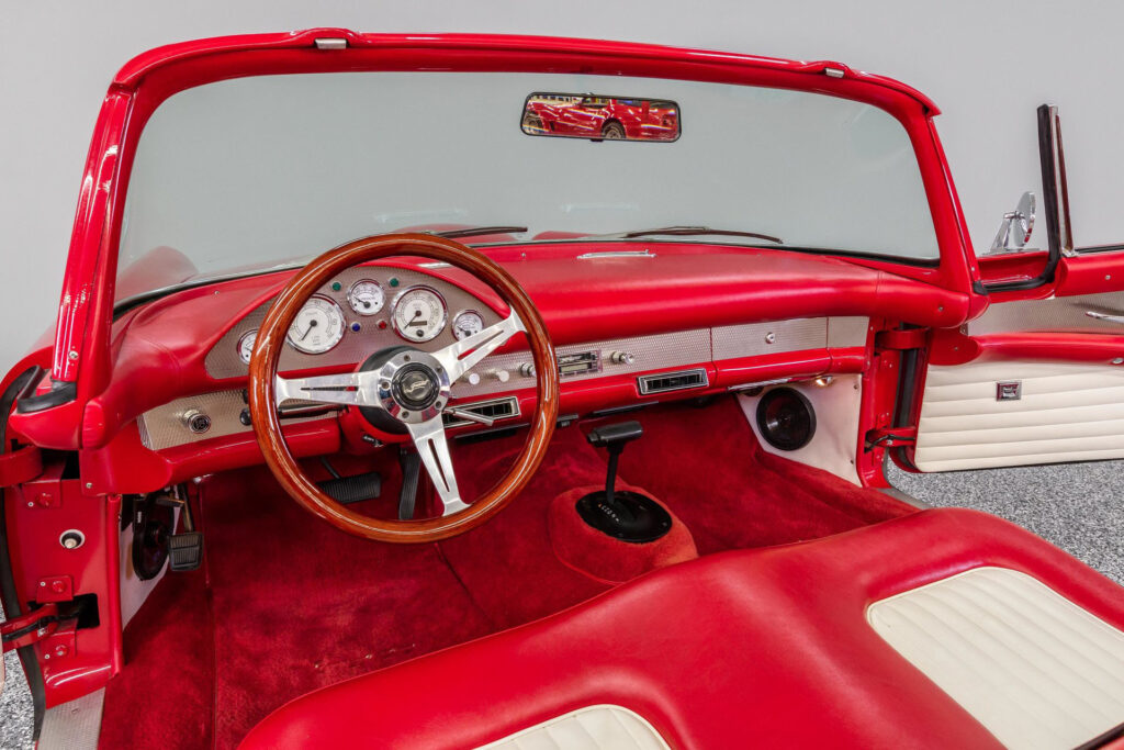 1956 Ford Thunderbird